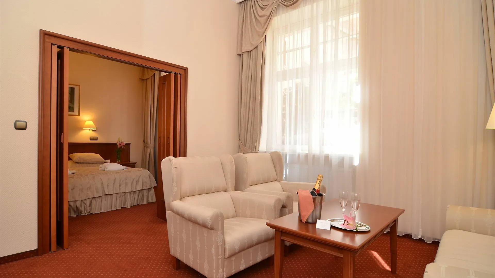 קרלובי וארי Olympia Wellness Hotel 4*, קרלובי וארי