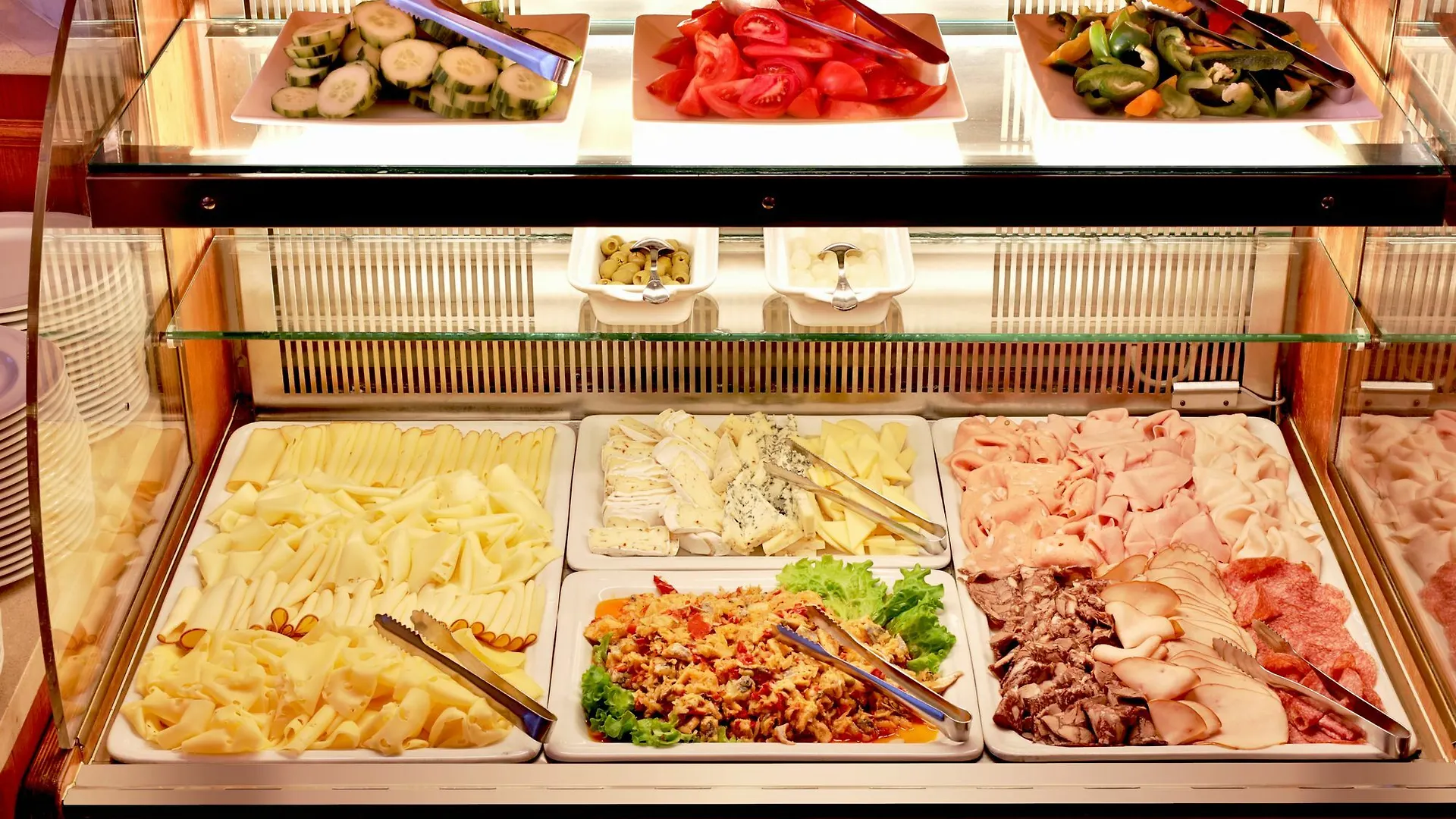 קרלובי וארי Olympia Wellness Hotel